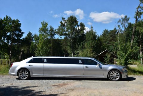 Rolls-Royce Silver Shadow — ogłoszenie demo