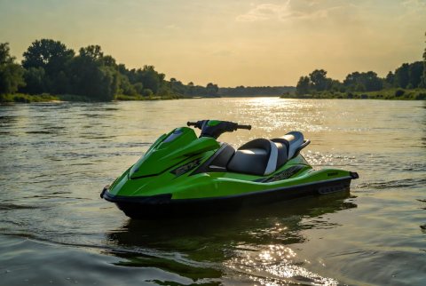 Honda AquaTrax R-12X — ogłoszenie demo