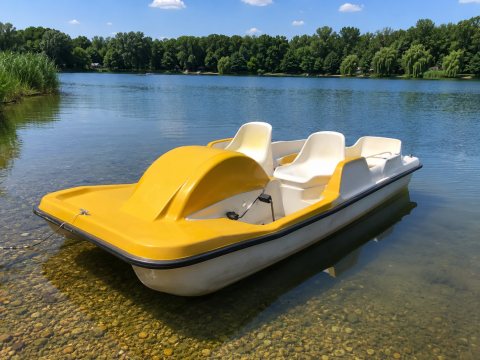 Galeon 370 HTC — ogłoszenie demo