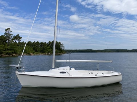 Galeon 450 HTC — ogłoszenie demo
