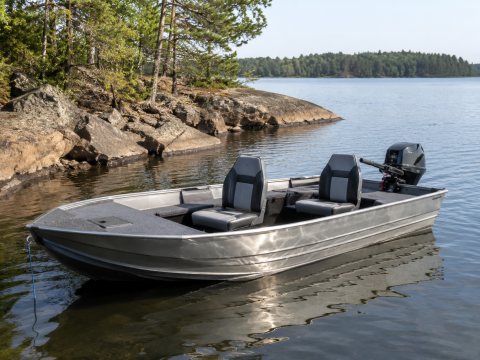 Galeon 430 HTC — ogłoszenie demo