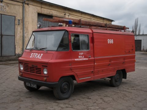 Isuzu N-Series — ogłoszenie demo