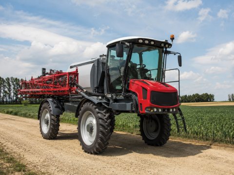 Ciągniki rolnicze Caterpillar — ogłoszenie demo