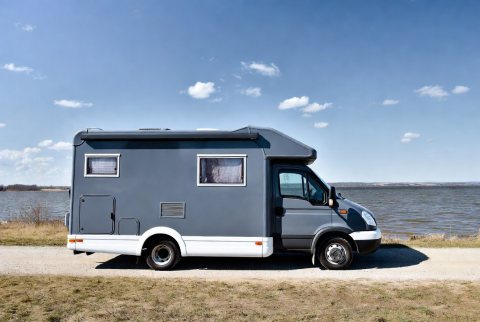 Laika Kampervan / furgon — Peugeot Boxer — ogłoszenie demo