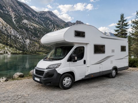 Globe-Traveller Alkowa — Iveco Daily — ogłoszenie demo